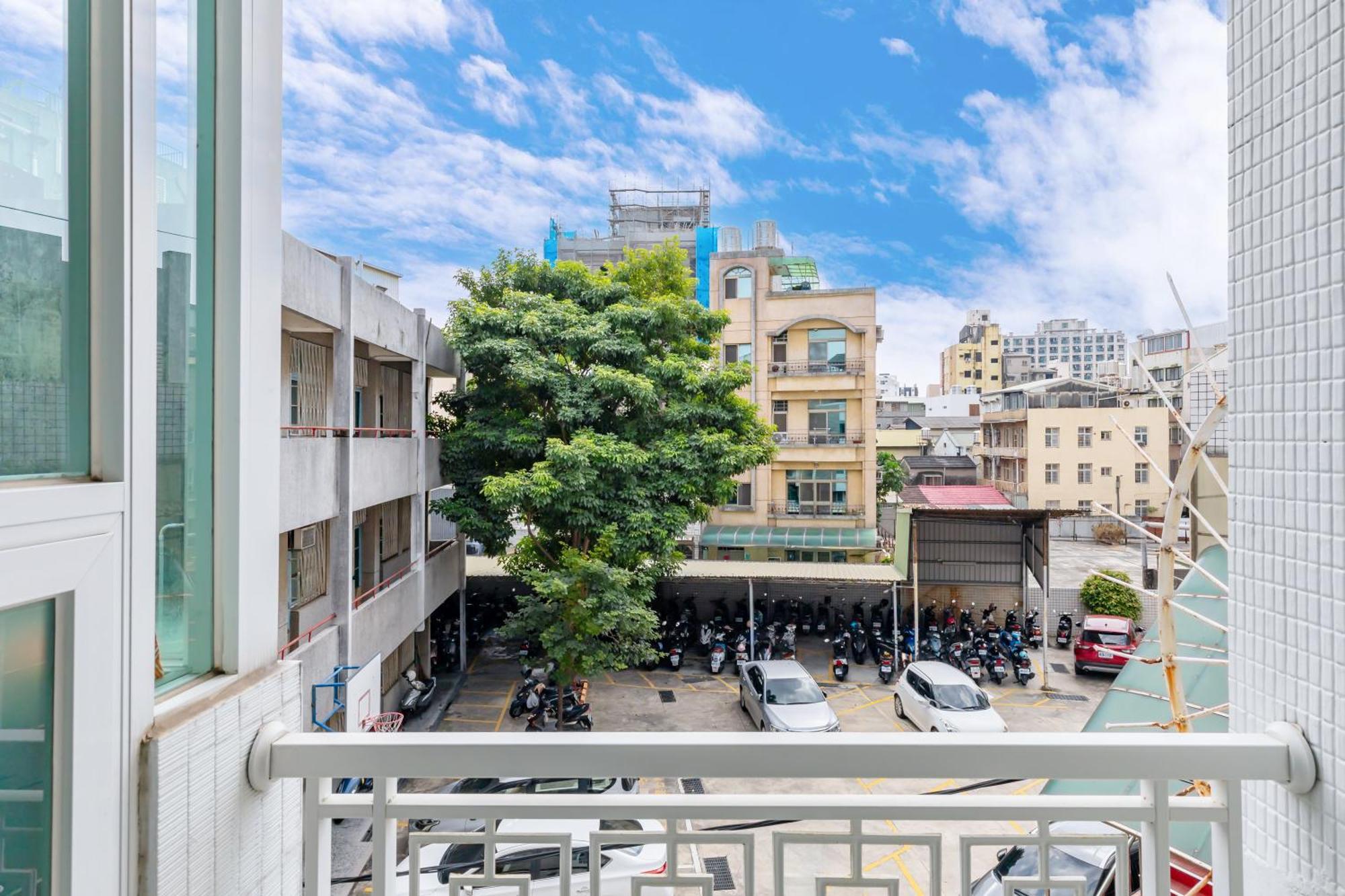 32小巷弄 Otel Tainan Dış mekan fotoğraf