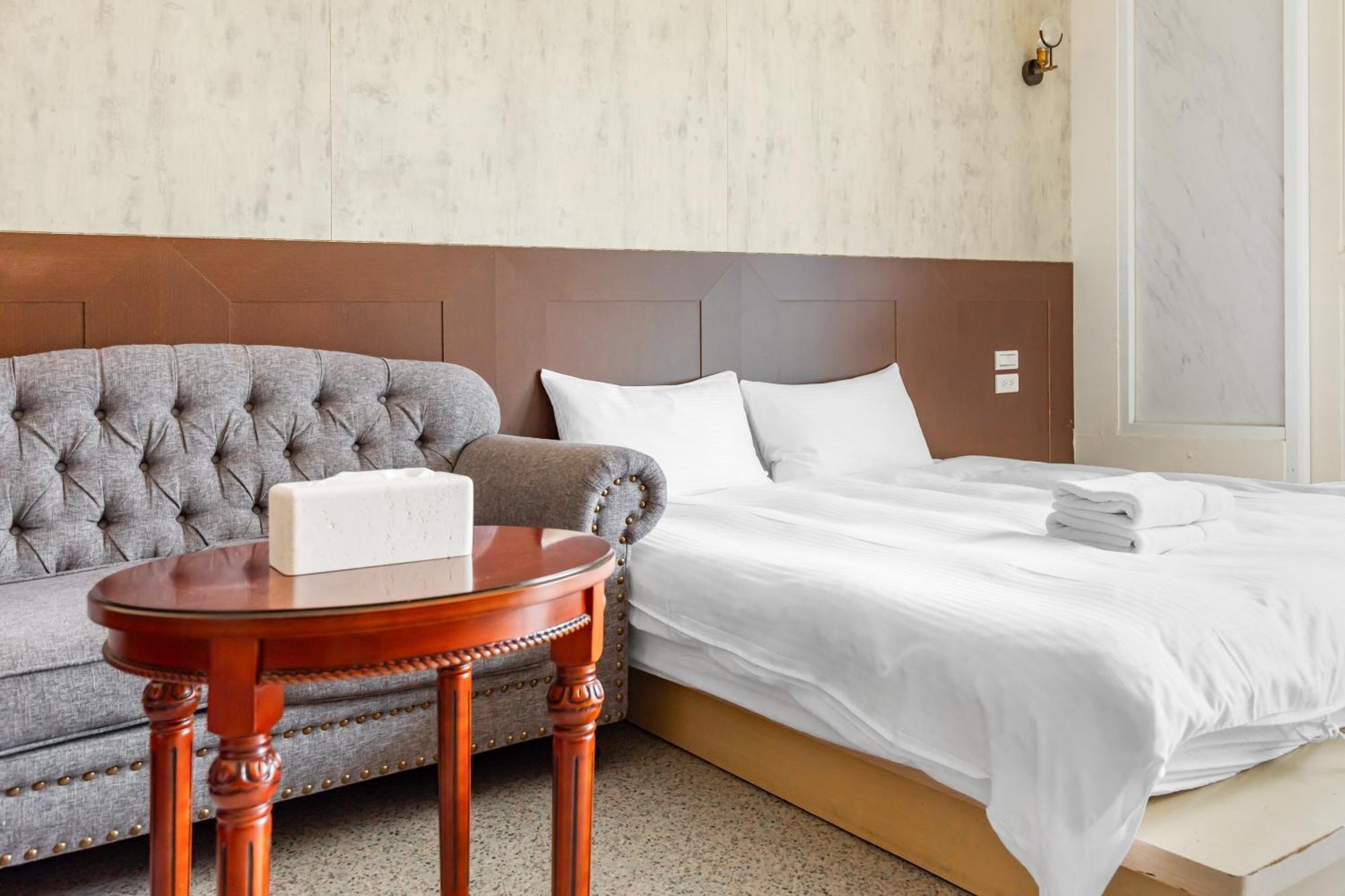 32小巷弄 Otel Tainan Dış mekan fotoğraf